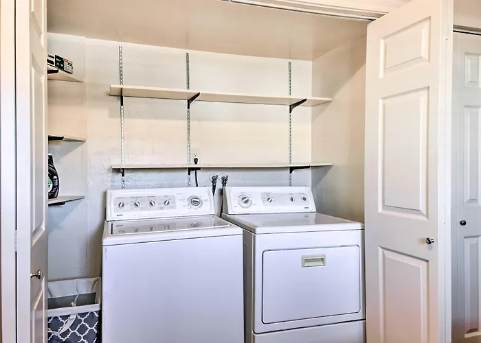 Holiday home Fenced! Quiet 2-unit Combo In Tucson