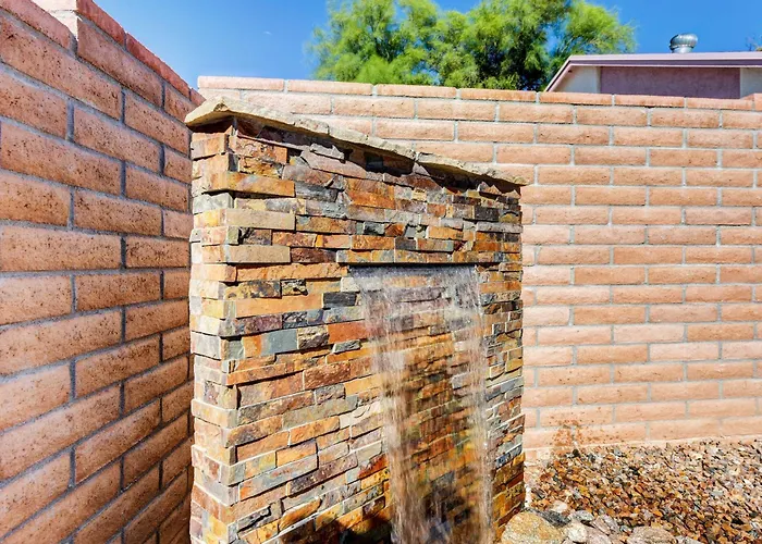 Fenced! Quiet 2-unit Combo In * Tucson