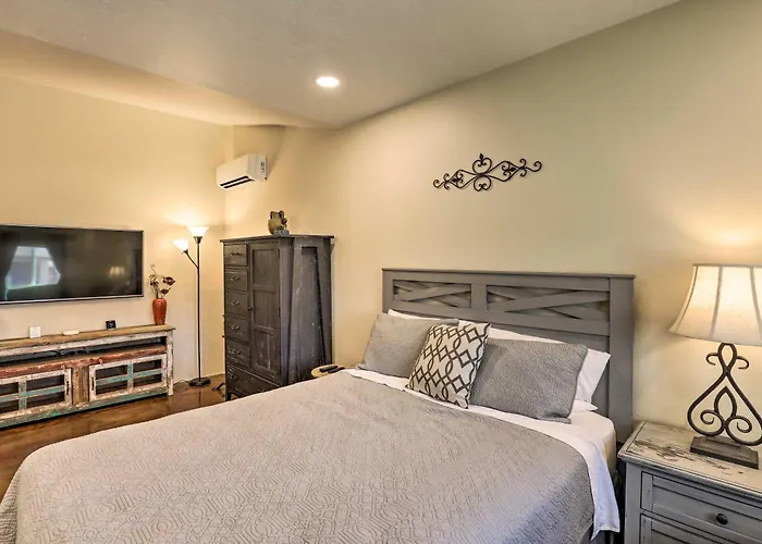 Fenced! Quiet 2-unit Combo In * Tucson